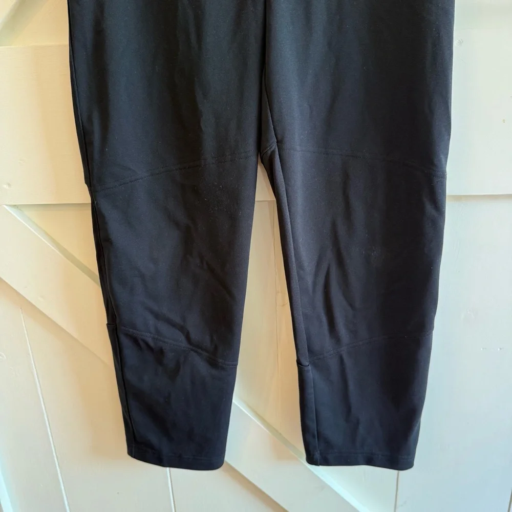 Nike Youth Large Black Baseball Pants‎ – Athletic Fit, Classic Swoosh Two Button
